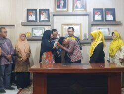 Pesan Bupati Safaruddin Buat Buk Guru.