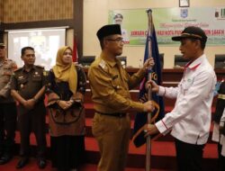 Wakil Ketua DPRD Wulan Denura Hadiri Pelepasan Jamaah Calon Haji Payakumbuh