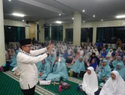 Bupati Tanah Datar Hadiri Maghrib Mengaji