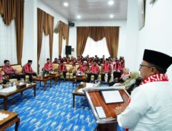 Jamaah Umroh PT. AET Tranvel Internasional Dilepas Bupati