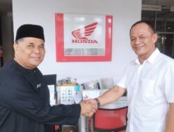 Dinas Pendidikan Kota Payakumbuh Bersama Toko Bunda Salurkan Bantuan Pendidikan