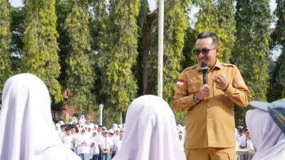 Bupati Tanah Datar Datangi SMKN 1 Batusangkar