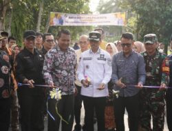 Diresmikan Bupati Safaruddin, Masyarakat Bukit Talao Akhirnya Nikmati Jalan Mulus.