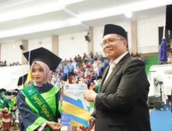 UIN Mahmud Yunus Wisuda 375 Mahasiswa Dihadiri Wabup Tanah Datar