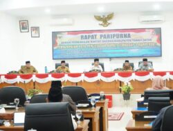 Bupati Tanah Datar Sampaikan Tiga Ranperda di Paripurna DPRD