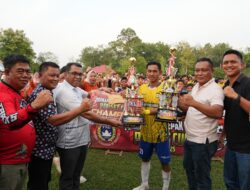 Bupati Kuansing Secara Resmi Menutup Turnamen Sepakbola Porset Cup 2025