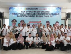 Kick Off Meeting dan Orientasi Tim Penyusunan RKPD Dibuka Resmi Sekdakab Kuansing