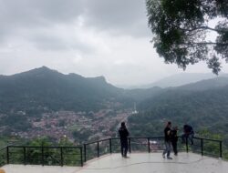 Puncak Cemara Kota Sawahlunto Itu Indah Alami