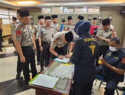Kapolres Kepulauan Mentawai Ikuti Tes Urine di Mapolda Sumbar