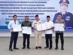 Perkuat Pencegahan Hukum, Bupati Kuansing Teken Kerja Sama Dengan APH