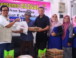 GOW dan BAZNAS Payakumbuh Tebar Berkah Ramadhan, 50 Paket Sembako Disalurkan untuk Warga