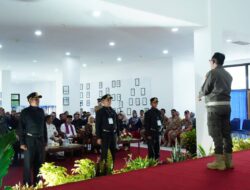 Bupati dan Wabup Tanah Datar di Penutupan  Retreat Wali Nagari se Kabupaten Tanah Datar