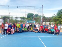 *Tenis Eksekutif dan Halal Bihalal Pelti Pengkot Padang Resmi Ditabuh Wako*