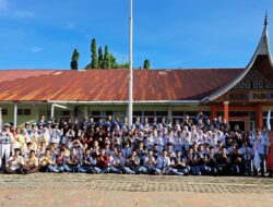 Kepala MAN 2 Padang Lantik 11 Pengurus Ekskul, Tekankan Peningkatan Prestasi