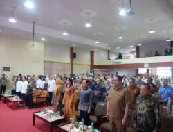 Wamenkes RI Tiba di Padang, Wabup Tanah Datar Mendampinginya