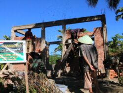 Satgas Karya Bakti TNI AD untuk Rakyat Kabupaten Kepulauan Mentawai Tahun 2026 Terus Kejar Rehabilitasi Musholla di Bukit Pamewa