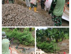 Satgas Karya Bakti TNI AD Bersama Warga Gotong Royong Perkuat Landasan Jembatan di Mentawai