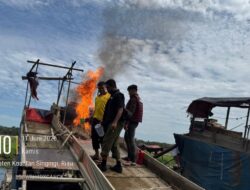 Polsek Singingi Hilir Tertibkan PETI Jenis Dompeng di Sungai Amuik, Dua Rakit Dimusnahkan