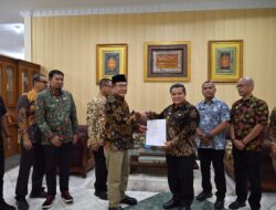 Pemko Payakumbuh Salurkan Bantuan Rp1 Miliar untuk Pemulihan Pascabencana di Agam