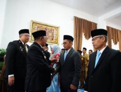 Bupati Lantik Empat Pejabat Administrator di Tanah Datar