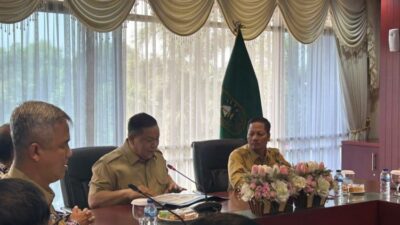 Persiapan Festival Pacu Jalur Nasional 2026 Sudah 85 Persen, Plt Bupati Kuansing Ekspos ke Plt Gubri