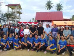 Bupati dan Wakil Bupati Mentawai Saksikan Laga Final Bola Voli di Lapangan Homestay Mapaddegat