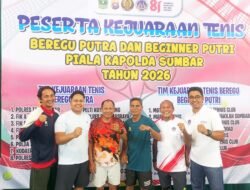 Bangkit dari Kekalahan, FIK UNP A Juara Pool E Usai Bantai Polres Tanah Datar 3-0