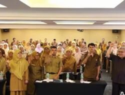 Muhidi: Wakil Kepala Sekolah Harus Jadi Motor Penggerak Mutu Pendidikan di Sumbar