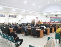 Delapan Fraksi DPRD Tanah Datar Sampaikan Pandangan Umum terhadap Ranperda Perubahan APBD 2026