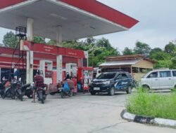 Bupati Rinto Wardana Tegaskan: Kelangkaan BBM Mentawai, Distribusi Terkendala Cuaca
