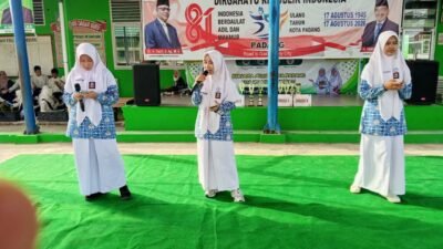 MTsN 6 Kota Padang Sambut Sosialisasi Batik Birru ke-15 SMAN 1 Padang Panjang