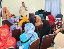 Kesbangpol Padang Tekankan Peran Strategis Lansia dalam Menanamkan Nilai-Nilai Pancasila