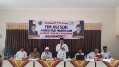 BAN Prop Sumbar dalukan Akreditasi MTsN 7 Padang Pariaman
