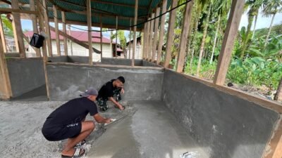 Satgas TMMD ke-130 Percepat Pembangunan RTLH, Lakukan Pengecoran Lantai Rumah Bapak Hamidi di Goisoinan
